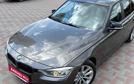 BMW 3 серия, 2014 год, 1 390 000 рублей, 3 фотография