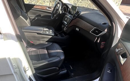 Mercedes-Benz GLS, 2017 год, 4 200 000 рублей, 12 фотография