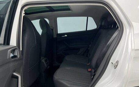 Volkswagen T-Cross I, 2023 год, 1 420 000 рублей, 7 фотография
