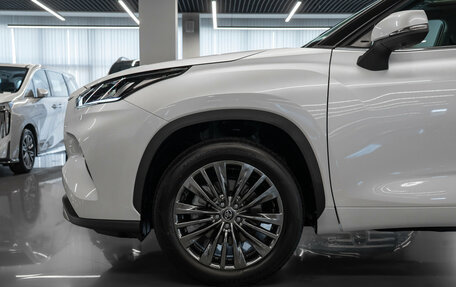 Toyota Highlander, 2026 год, 5 400 000 рублей, 28 фотография