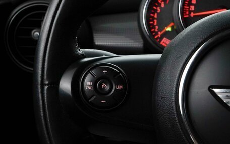 MINI Hatch, 2016 год, 1 299 777 рублей, 11 фотография