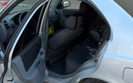 Hyundai Accent II, 2005 год, 320 000 рублей, 9 фотография