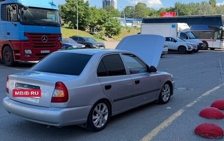 Hyundai Accent II, 2005 год, 320 000 рублей, 2 фотография