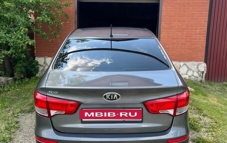 KIA Rio III рестайлинг, 2015 год, 950 000 рублей, 2 фотография