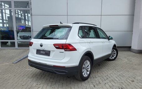 Volkswagen Tiguan II, 2021 год, 3 350 000 рублей, 5 фотография