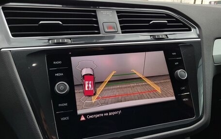 Volkswagen Tiguan II, 2021 год, 3 350 000 рублей, 22 фотография