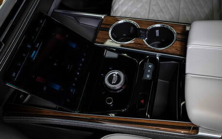 Cadillac Escalade V, 2024 год, 17 500 000 рублей, 14 фотография