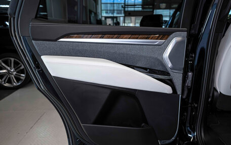 Cadillac Escalade V, 2024 год, 17 500 000 рублей, 15 фотография