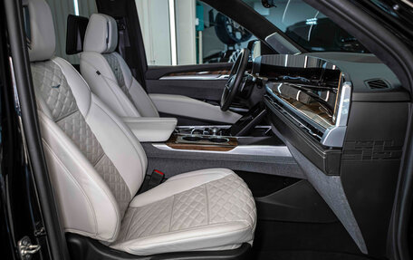 Cadillac Escalade V, 2024 год, 17 500 000 рублей, 24 фотография