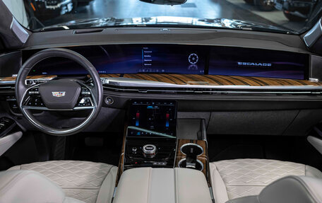 Cadillac Escalade V, 2024 год, 17 500 000 рублей, 27 фотография