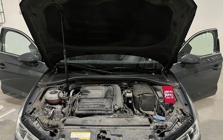 Audi A3, 2017 год, 1 990 000 рублей, 10 фотография