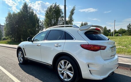 Infiniti QX70, 2014 год, 2 690 000 рублей, 6 фотография