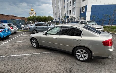 Nissan Skyline, 2002 год, 420 000 рублей, 2 фотография