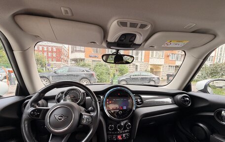MINI Hatch, 2022 год, 3 000 000 рублей, 7 фотография