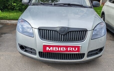 Skoda Fabia II, 2008 год, 380 000 рублей, 2 фотография