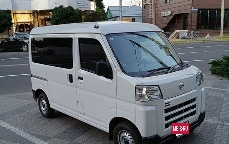 Daihatsu Hijet, 2021 год, 1 370 000 рублей, 2 фотография