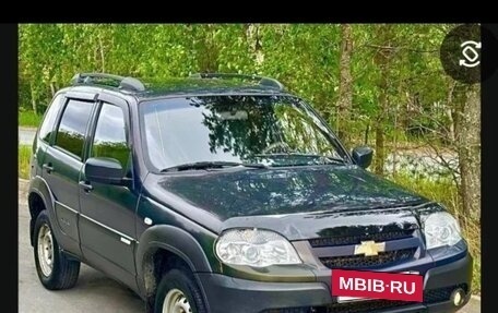 Chevrolet Niva I рестайлинг, 2012 год, 540 000 рублей, 4 фотография