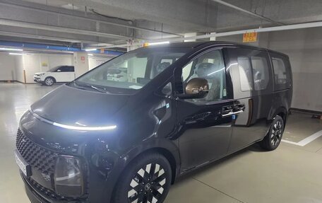 Hyundai Staria, 2025 год, 9 188 750 рублей, 1 фотография