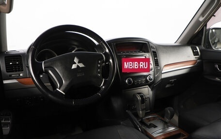 Mitsubishi Pajero IV, 2008 год, 1 899 000 рублей, 8 фотография