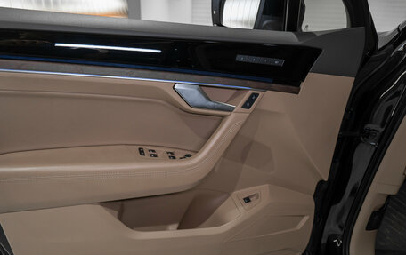 Volkswagen Touareg III, 2018 год, 4 200 000 рублей, 22 фотография