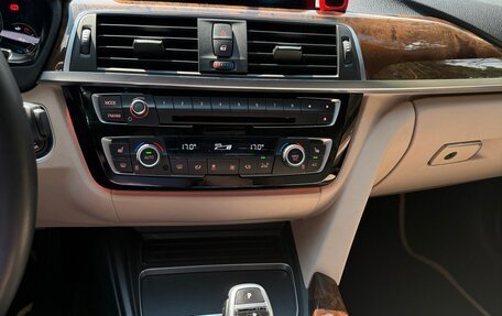 BMW 3 серия, 2016 год, 2 950 000 рублей, 18 фотография