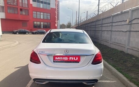 Mercedes-Benz C-Класс, 2019 год, 3 000 000 рублей, 5 фотография