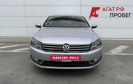 Volkswagen Passat B7, 2011 год, 1 490 000 рублей, 2 фотография