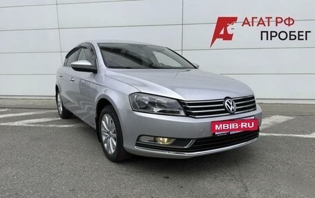 Volkswagen Passat B7, 2011 год, 1 490 000 рублей, 3 фотография