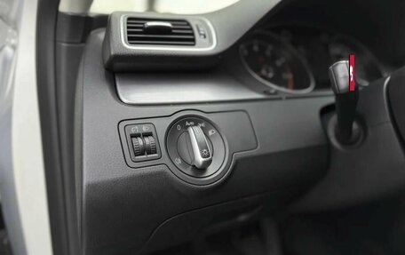 Volkswagen Passat B7, 2011 год, 1 490 000 рублей, 15 фотография