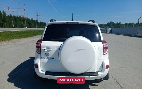 Toyota RAV4, 2010 год, 1 450 000 рублей, 4 фотография