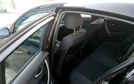 BMW 1 серия, 2011 год, 990 000 рублей, 10 фотография