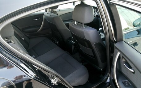 BMW 1 серия, 2011 год, 990 000 рублей, 12 фотография