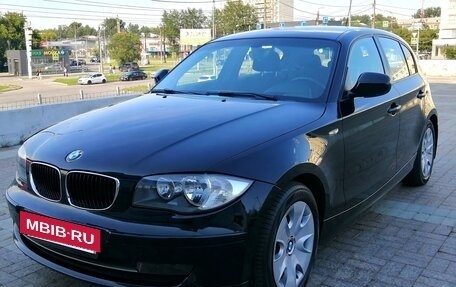 BMW 1 серия, 2011 год, 990 000 рублей, 2 фотография