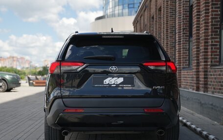 Toyota RAV4, 2020 год, 3 000 000 рублей, 6 фотография