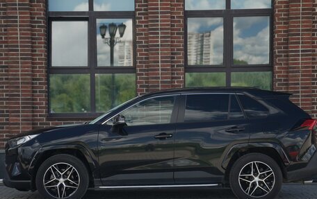 Toyota RAV4, 2020 год, 3 000 000 рублей, 8 фотография