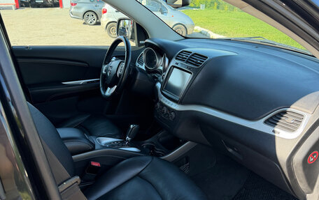 Dodge Journey I, 2012 год, 1 200 000 рублей, 10 фотография