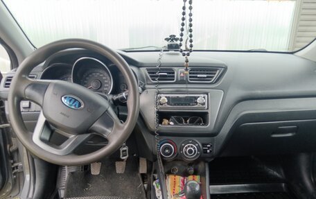 KIA Rio III рестайлинг, 2013 год, 560 000 рублей, 4 фотография