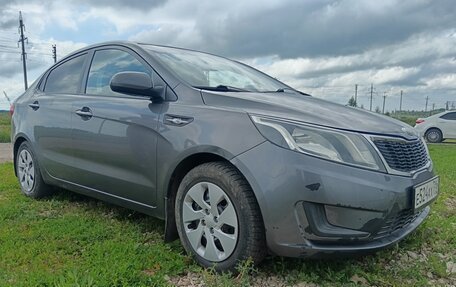 KIA Rio III рестайлинг, 2013 год, 560 000 рублей, 2 фотография