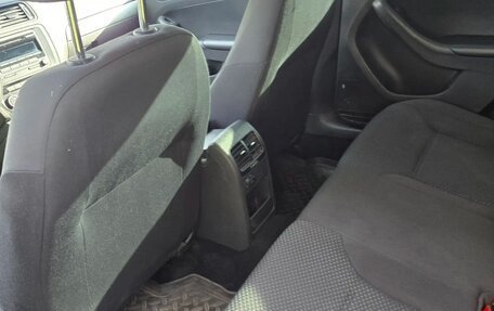 Volkswagen Jetta VI, 2012 год, 700 000 рублей, 8 фотография