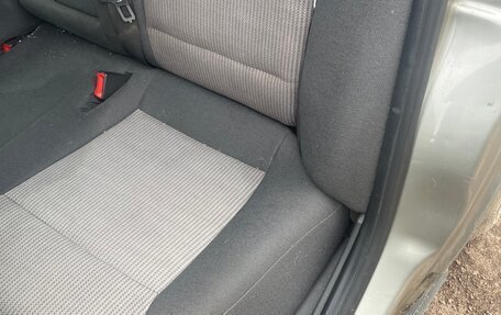 Opel Vectra C рестайлинг, 2003 год, 180 000 рублей, 10 фотография
