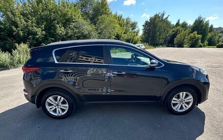 KIA Sportage IV рестайлинг, 2017 год, 2 050 000 рублей, 3 фотография