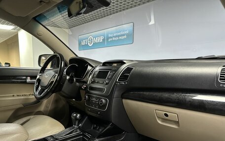 KIA Sorento II рестайлинг, 2013 год, 1 322 000 рублей, 18 фотография