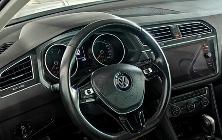 Volkswagen Tiguan II, 2018 год, 2 950 000 рублей, 12 фотография