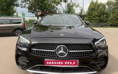 Mercedes-Benz E-Класс, 2020 год, 3 100 000 рублей, 1 фотография