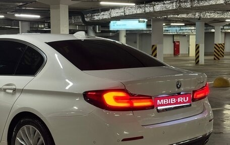 BMW 5 серия, 2021 год, 3 850 000 рублей, 16 фотография
