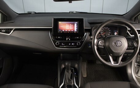 Toyota Corolla, 2018 год, 1 630 000 рублей, 6 фотография