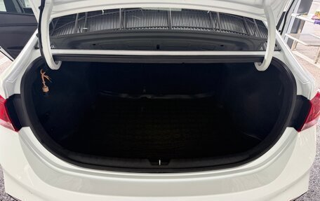 Hyundai Solaris II рестайлинг, 2018 год, 1 500 000 рублей, 4 фотография