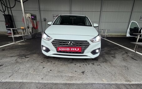 Hyundai Solaris II рестайлинг, 2018 год, 1 500 000 рублей, 12 фотография