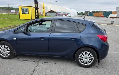Opel Astra J, 2011 год, 650 000 рублей, 7 фотография