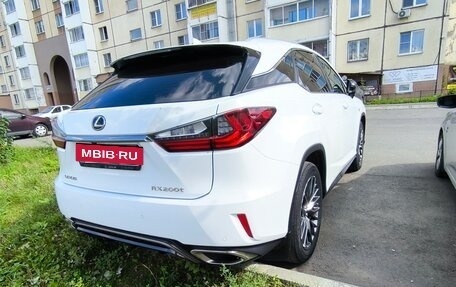 Lexus RX IV рестайлинг, 2017 год, 3 600 000 рублей, 9 фотография